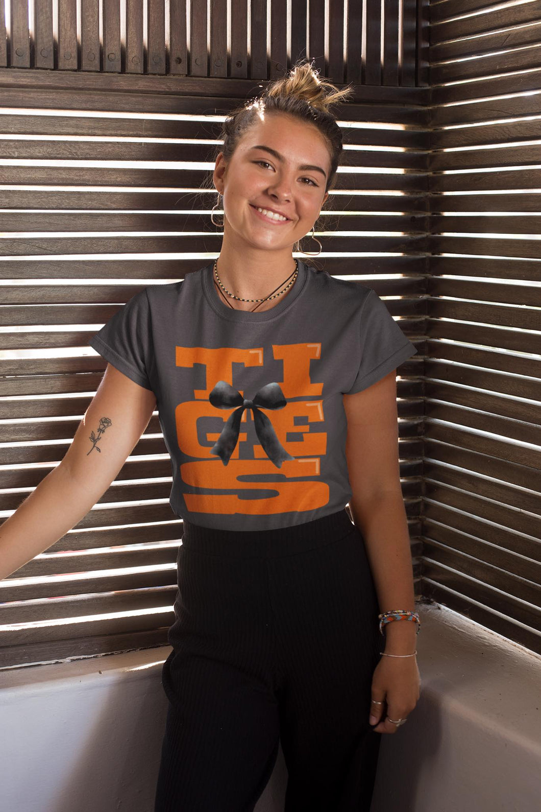 KBD OG Blocky Bow Mascot TIGERS Orange and Black Bow